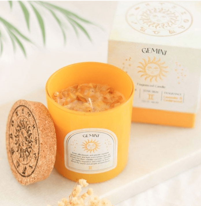 Small Gemini Lavender & Cedarwood Gemstone Zodiac Candle